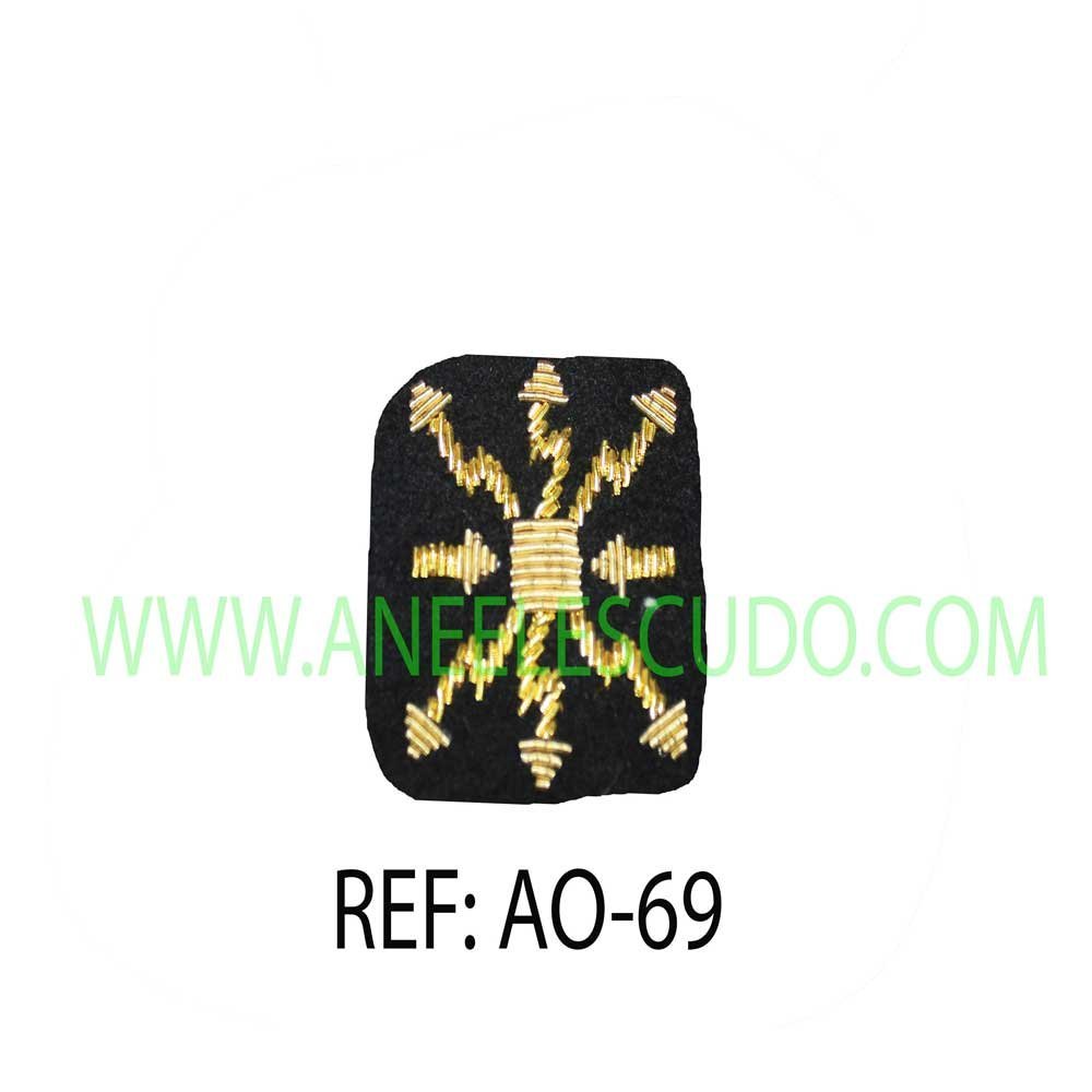 Escudos Bordado A Mano Ao-69
