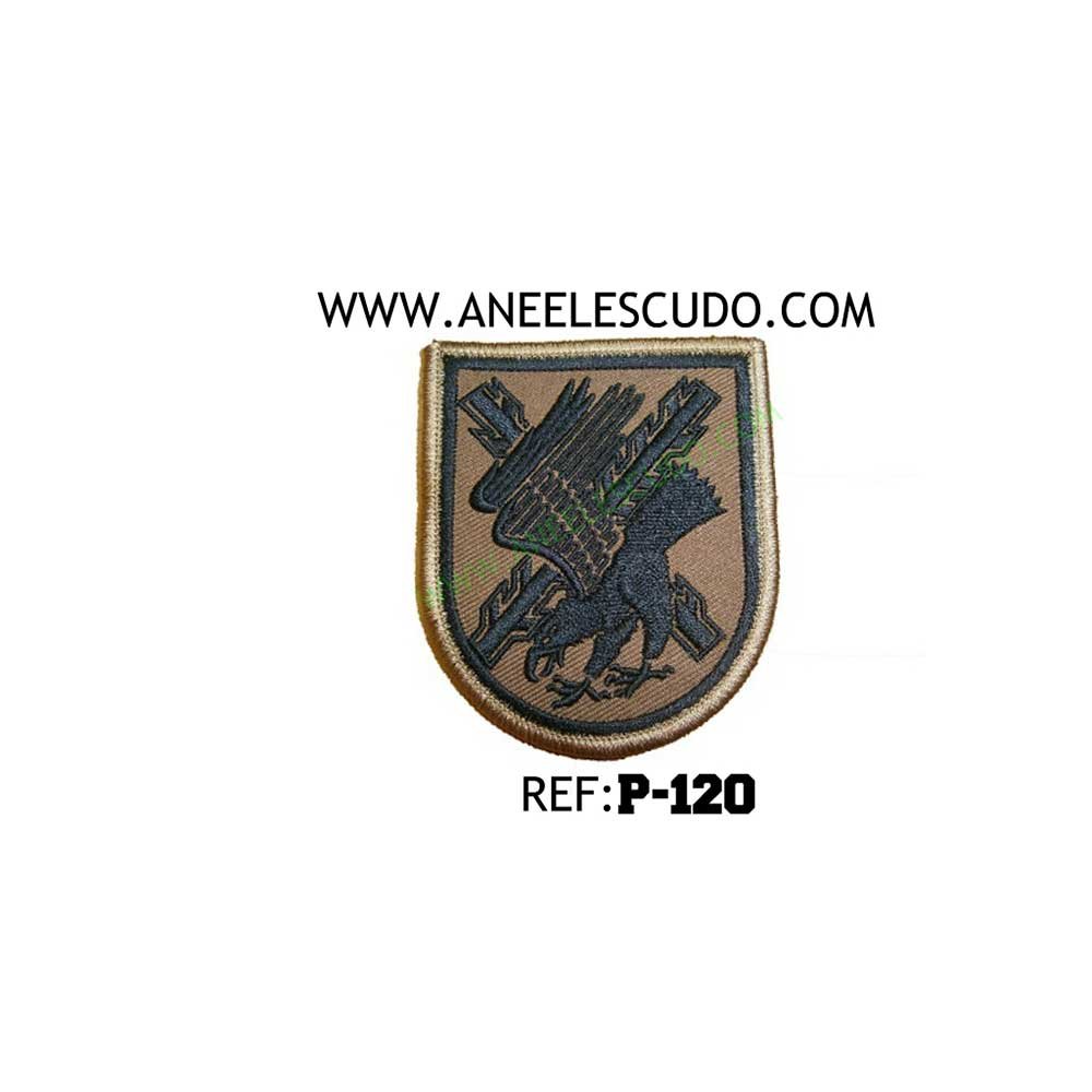 Parche Escudo Camuflaje P-120